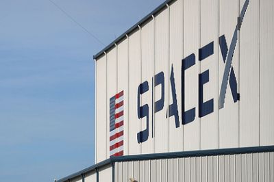 SpaceX      