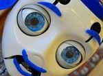 Новый робот Roboray имеет человеческую походку