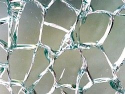 Ученые создали новый способ получения стекла
