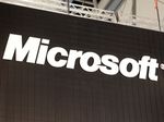 Microsoft похвасталась успехами Windows 8 и Outlook.com