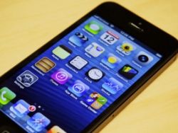 Apple в следующем году приступит к продаже iPhone Mini
