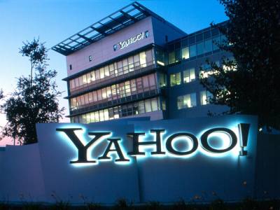 Yahoo начнет показывать рекламу Google