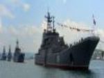 В Севастополе встретили крейсер Москва
