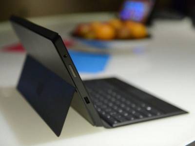 Дебют планшетника Surface Pro омрачил дефицит поставок