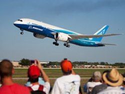 Новый Boeing перевозит полтерабайта данных за один рейс
