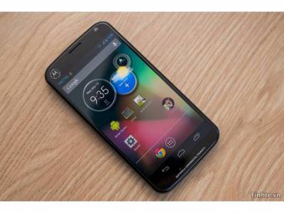 В сеть попали фото "гуглофона" от Motorola