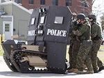 Новые роботы SWAT для защиты групп быстрого реагирования
