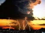 Ученые из России нашли причины появления молний