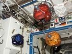 НАСА запускает роботов с "мозгами" смартфорна