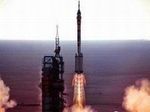 Китайский Шэночьжоу-10 вернулся из космоса