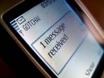 Закон защитит россиян от SMS-мошенничества только в 2014-м