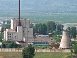 Пхеньян заподозрили в запуске ядерного реактора
