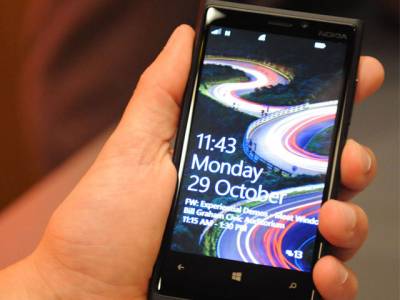 Microsoft сделает Windows Phone бесплатной, как Android