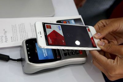 Apple запустит платежную систему Apple Pay в Европе в 2015 году