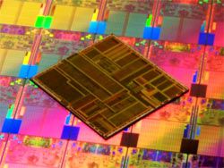 Intel: наш 10-нм технологический процесс будет лучшим