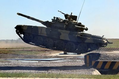 «Уралвагонзавод» создаст сеть боевых роботанков на базе Т-90