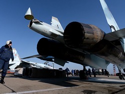 Истребители Су-35 на Дальнем Востоке получили новые ракеты