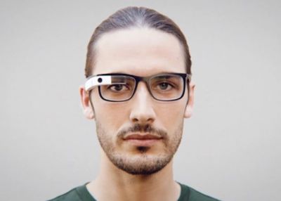 Очки Google Glass получили первое обновление за три года