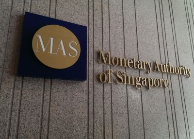 Сингапур приравняет токены к ценным бумагам