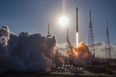 SpaceX опять отложила запуск глобального интернета