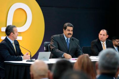 Венесуэла распродала криптовалюту с «рублем» в логотипе