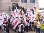 В Польше тысячи интернет-пользователей устроили акцию протеста