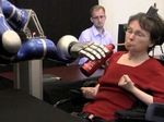 Американцы испытали роборуку, повинующуюся мыслям парализованного человека