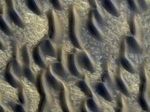 Новые фотографии с Марса поразили исследователей