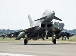 Италия заменила истребителями Typhoon устаревшие F-16 | техномания