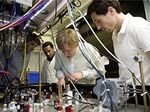 Точность квантовой механики: физики раскалывают атом