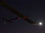 Самолет на солнечных батареях завершил рекордный перелет | техномания