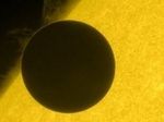 HINODE сфотографировал транзит Венеры из космоса