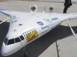 Boeing начнет испытания беспилотного летающего крыла