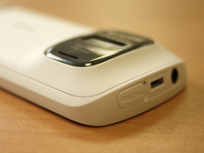 .   Nokia 808 PureView