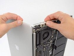 Apple обещает ремонтировать Retina MacBook Pro