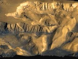 Ученый нашел на Марсе тектонические плиты