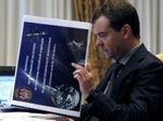 Медведев поручил за месяц решить проблемы Роскосмоса